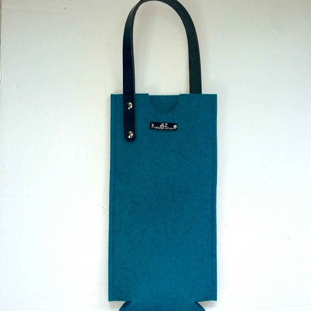 JLZ Portland felted wool wine bag